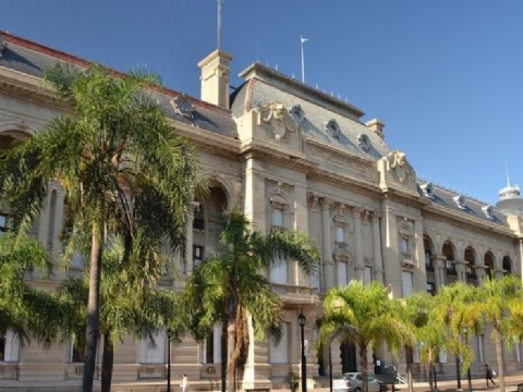 Santa Fe: siguen las paritarias sin avances y habrá nueva reunión el jueves