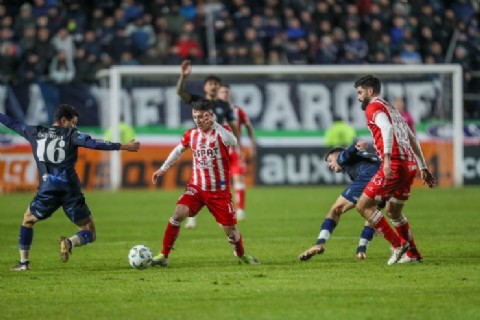 Unión le ganó un partidazo a Independiente Rivadavia y es uno de los punteros de la Liga Profesional