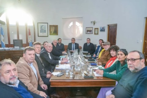 Paritarias estancadas en la provincia: el Gobierno y los gremios estatales pasaron a cuarto intermedio