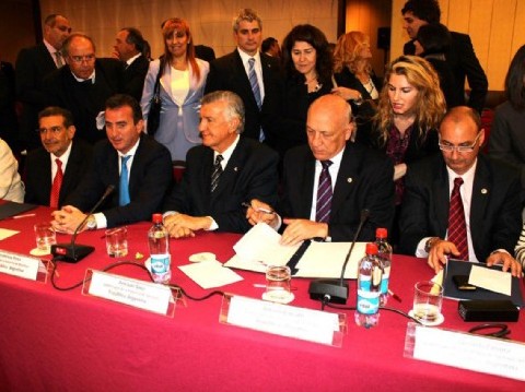 Bonfatti: "Para la provincia de Santa Fe las relaciones con Chile son vitales"