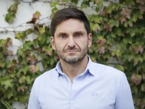 Grave denuncia contra Pullaro tras allanamiento en casas de referentes sindicales y sociales en Rosario