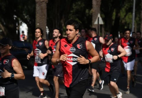 Newell's Old Boys homenajeará a Marcelo Bielsa con una maratón solidaria en Rosario