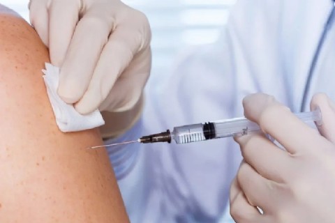 ¡Una cosa de locos! en Santa Fe la vacuna contra la fiebre amarilla supera los 230 mil pesos