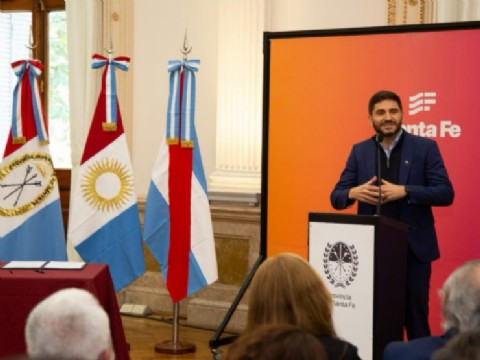 Pullaro: "La regionalización es la única manera de construir un país más federal"