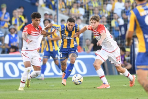 VIDEO | Rosario Central sufrió un batacazo inesperado y quedó afuera en su propio Gigante