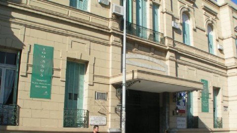 Grave ataque en Capital: un hombre fue baleado por la espalda y sufrió fractura vertebral