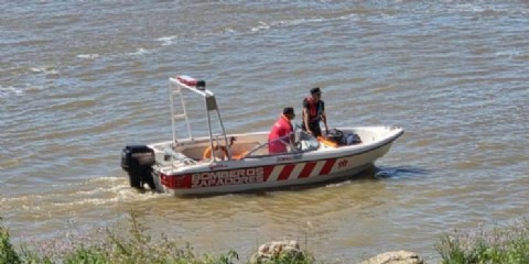 Hallaron muerto al adolescente que había caído al río en San Lorenzo