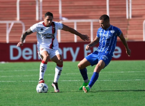 Godoy Cruz no pudo con Newell's, pero sigue cómodo líder en la Zona B de la Copa de la Liga