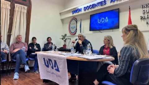 UDA Santa Fe rechazó la oferta salarial y alerta por un nuevo cierre unilateral de la paritaria