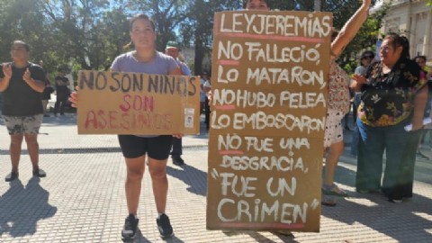 VIDEO | “Justicia por Jere”: vecinos se manifestaron frente a Tribunales por el crimen de Jeremías Monzón