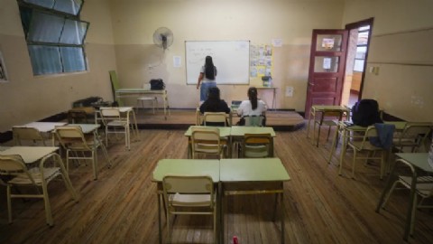 Crece el ausentismo escolar en Santa Fe: casi la mitad de los estudiantes falta más de 15 días al año