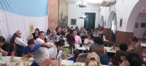 VIDEO | La oposición instó a terminar con “las patadas y la ruptura” y fulminaron a Pullaro