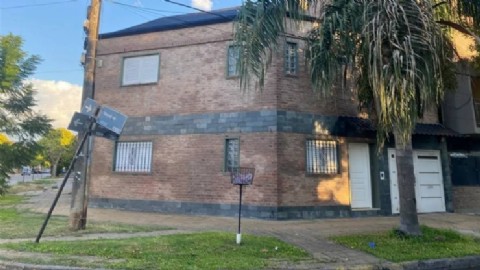 VIDEO | Investigan como femicidio seguido de suicidio la muerte de una pareja en barrio Candioti