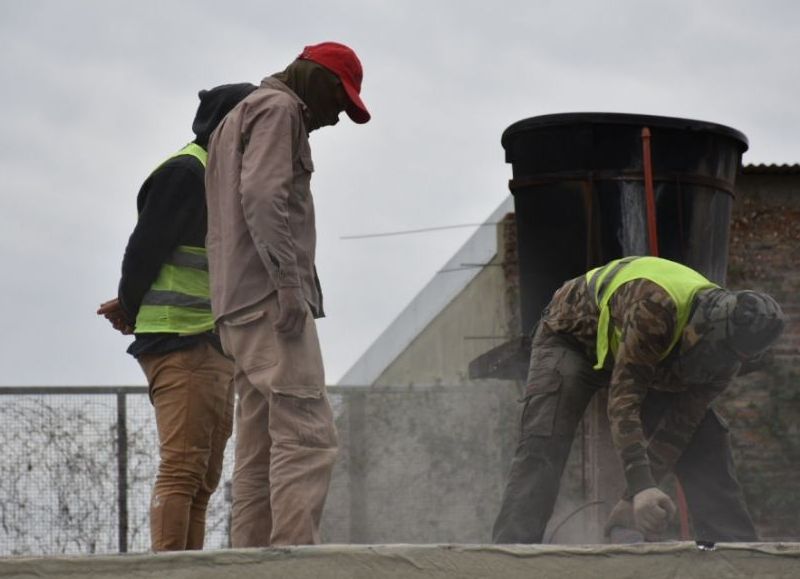 Derribos que se multiplican, pero el narcotráfico persiste: ya son 97 los búnkers demolidos en Santa Fe