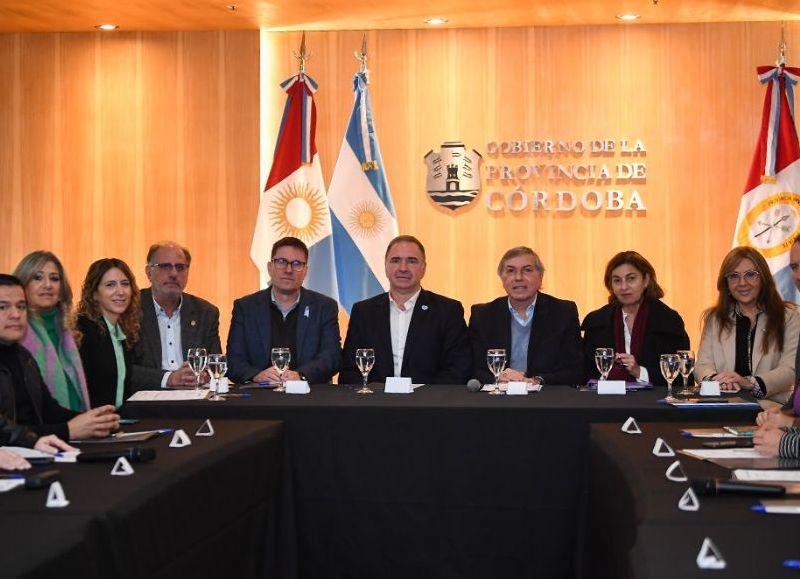 Se firmó el acta que dejó constituida la Mesa Permanente de Educación de Región Centro