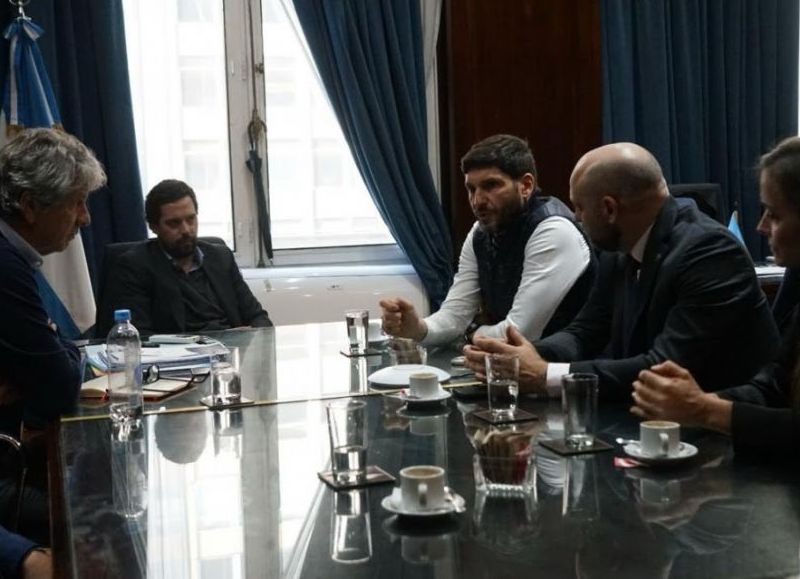 Pullaro y Puccini en el Ministerio de Economía de Nación, con agenda productiva