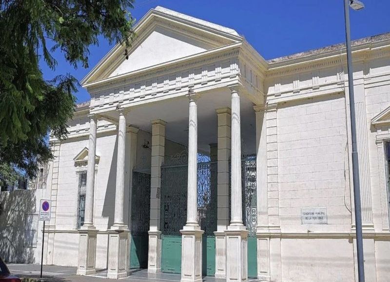 Vandalizaron las nuevas luminarias del Cementerio Municipal de la ciudad de Santa Fe