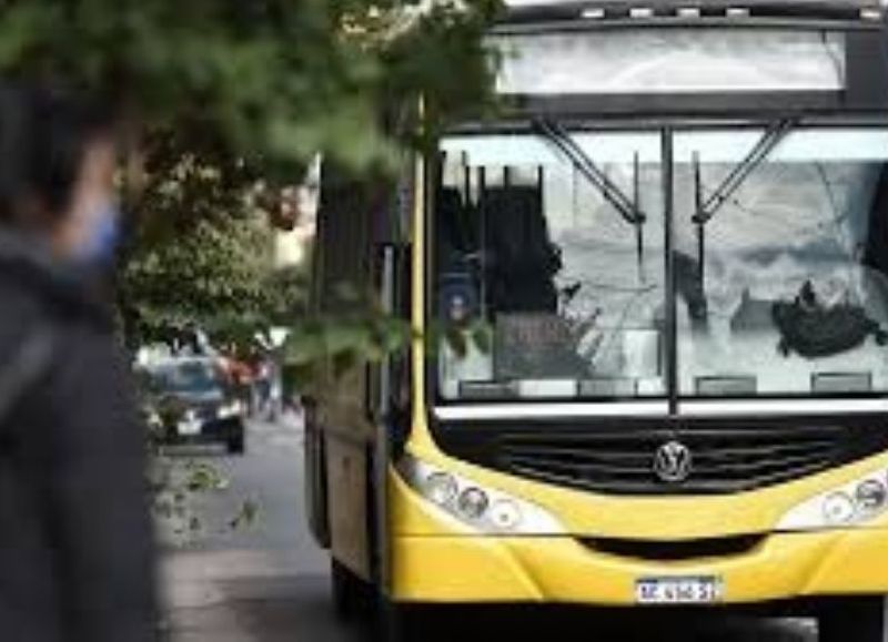 Atención pasajeros: se levanta el paro de colectivos en la ciudad capital