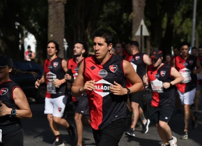 Newell's Old Boys homenajeará a Marcelo Bielsa con una maratón solidaria en Rosario