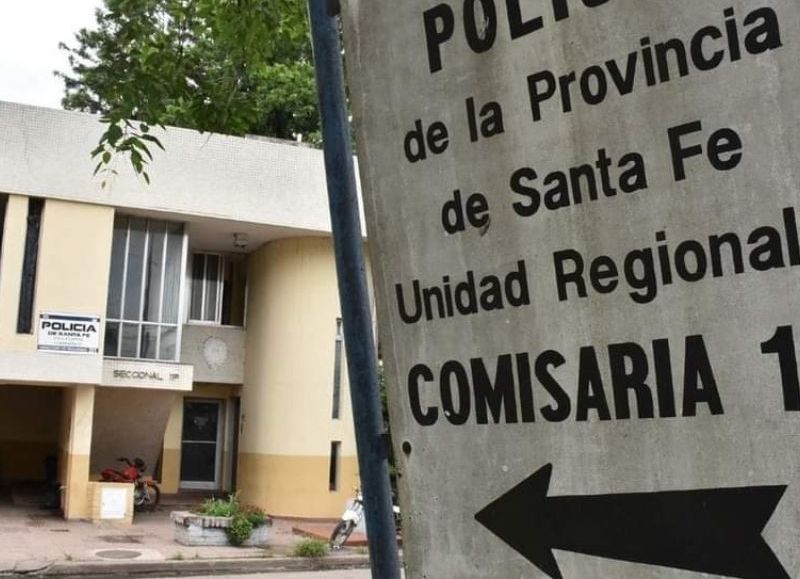 Escándalo en la Comisaría 11 de Capital: asadito, sexo, presos libres y mucho más