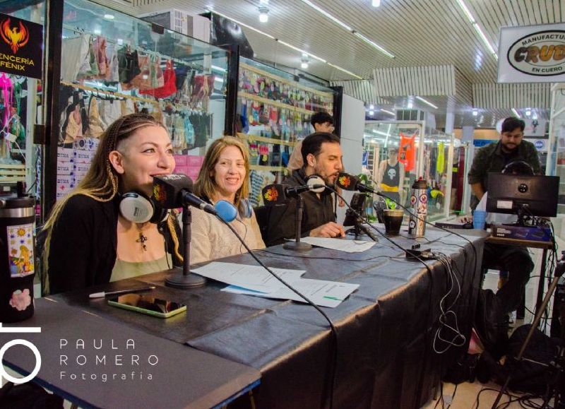 VIDEO | Zetta Studio brilló en la “Noche de Peatonales” con una transmisión especial desde el corazón de la ciudad