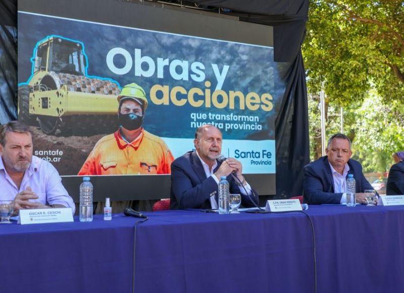 Omar Perotti encabezó la licitación para la obra de repavimentación de la ruta provincial 70