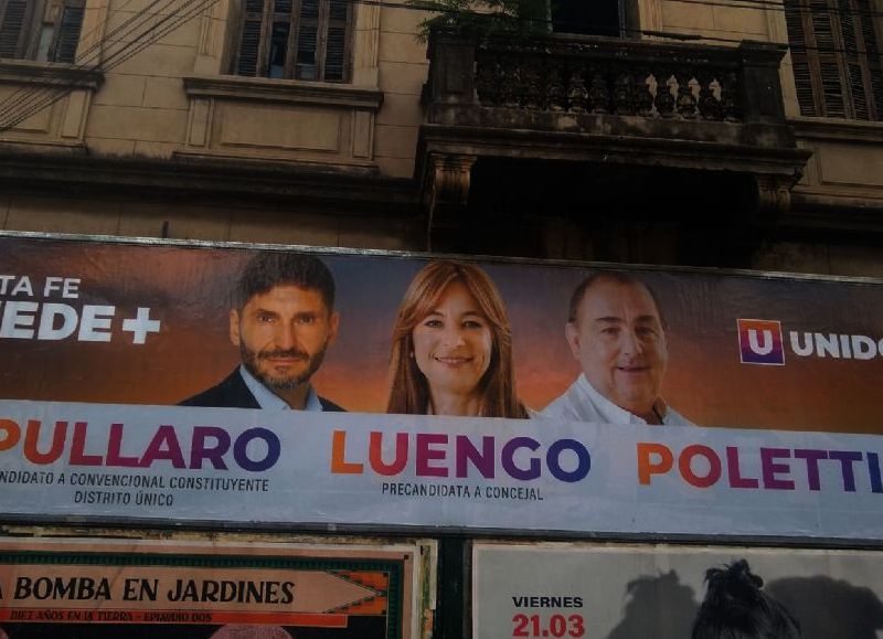 Pullaro y su millonaria inversión en cartelería política