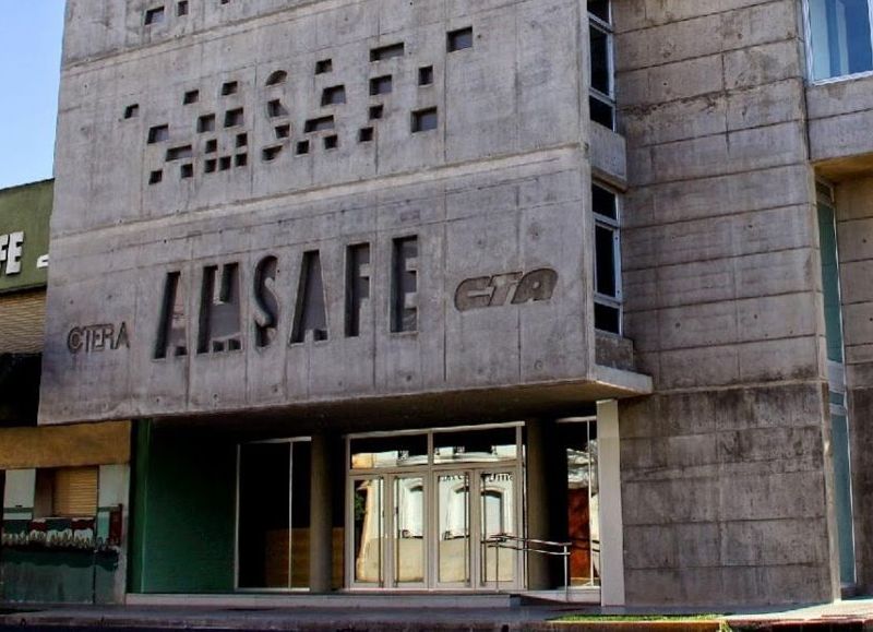Los docentes de Amsafe definen las acciones a seguir tras descartar la propuesta de Perotti