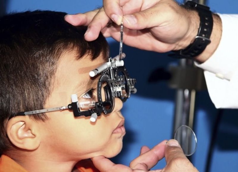 El IAPOS deberá cubrir al 100 por ciento una vitrectomía a un niño con Retinopatía del Prematuro