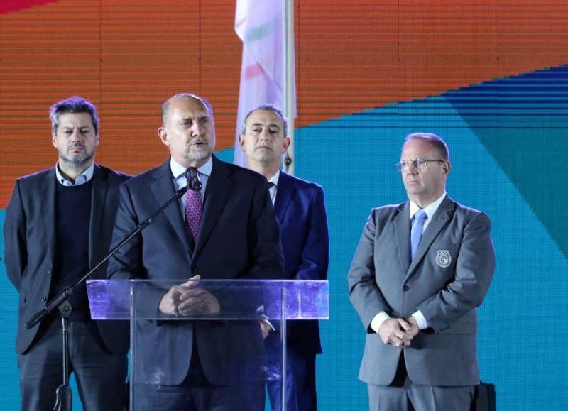 El gobernador dejó inaugurados los III Juegos Suramericanos de la Juventud en Rosario