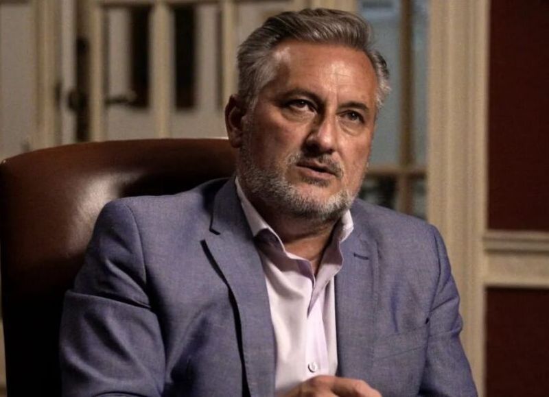Críticas al gobernador Pullaro: "Es Milei con otros modales"