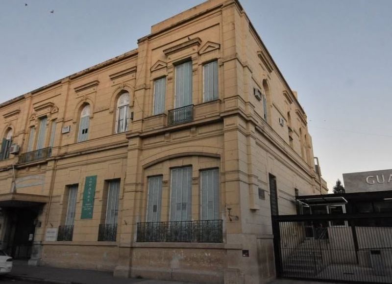 Brutal ataque a una mujer en Recreo: le clavó el cuchillo en la cervical