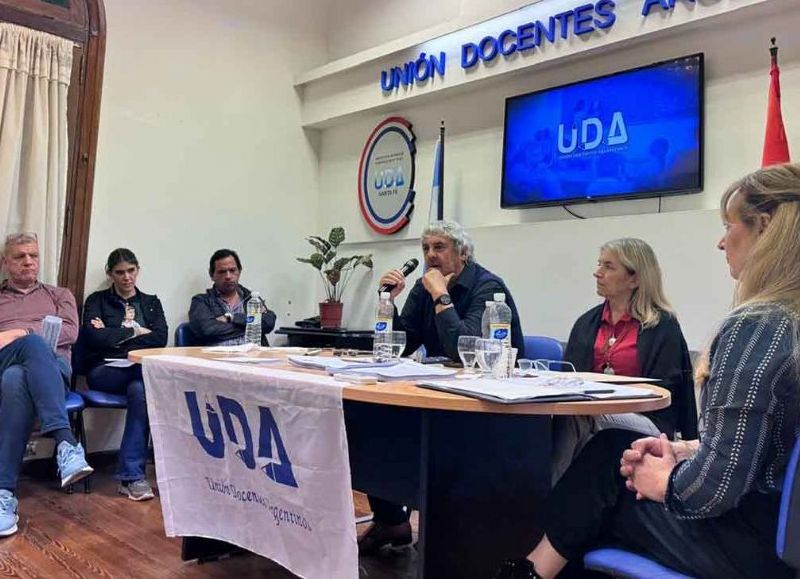 UDA Santa Fe rechazó la oferta salarial y alerta por un nuevo cierre unilateral de la paritaria