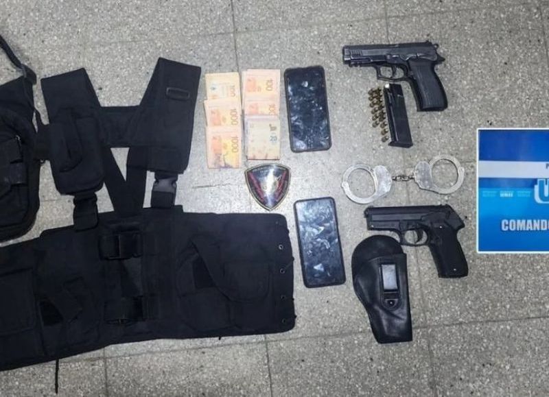 Ciudad de Santa Fe: secuestraron 16 armas y una réplica en varios allanamientos