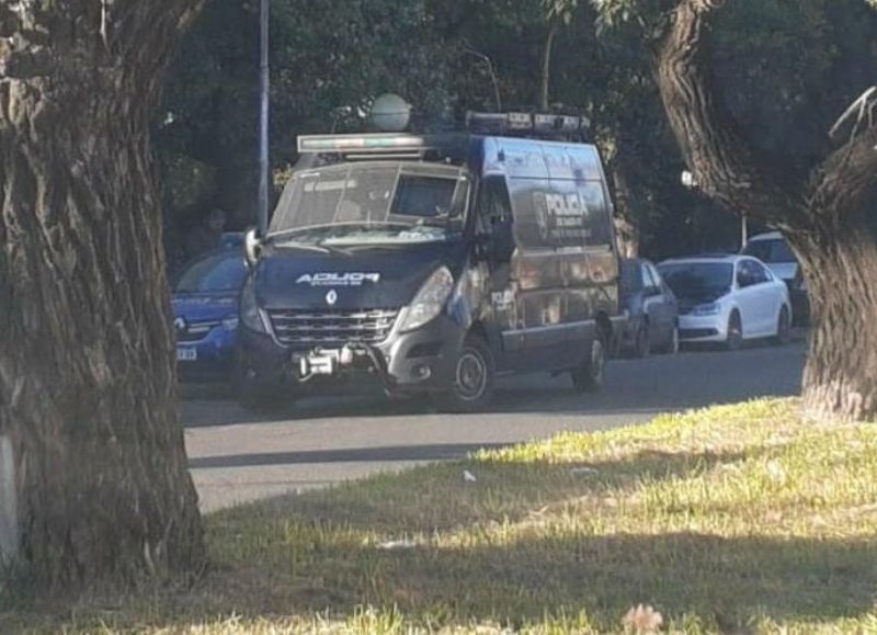 Realizaron allanamientos en la seccional 11 de la Capital